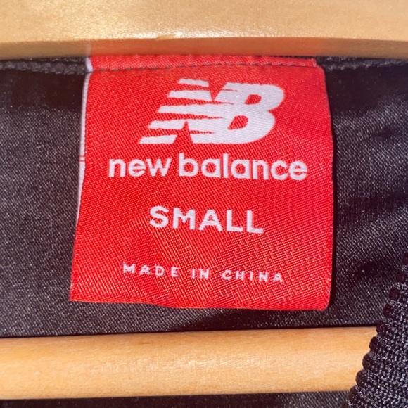 Women's
New balance Coaches Jacket - Picture 2 of 5